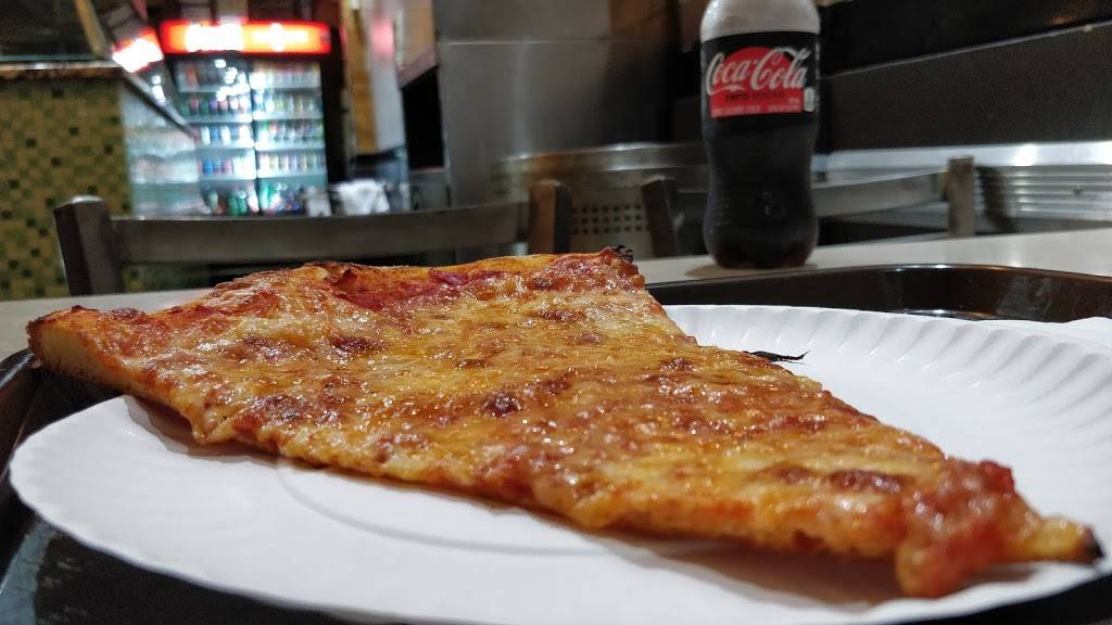 Due Fratelli Pizza | meal takeaway | 2749, 10116 Queens Blvd, Forest Hills, NY 11375, USA | 7185040819 OR +1 718-504-0819