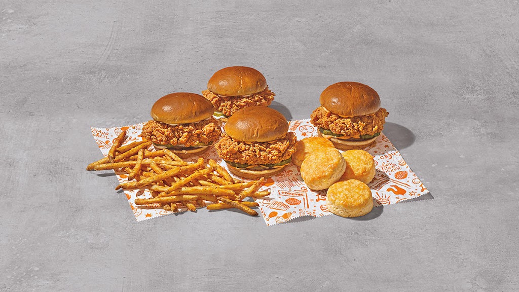 Popeyes Louisiana Kitchen | restaurant | 1302 W Jefferson St, Quincy, FL 32351, USA | 8509014019 OR +1 850-901-4019