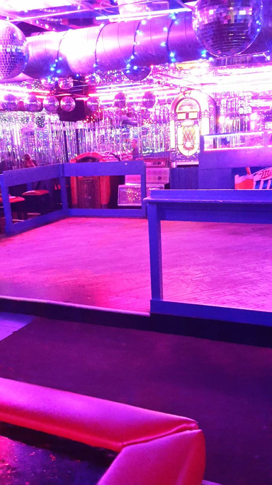 Mike Talaynas JUKEBOX Restaurant | night club | 1115 Hampton Ave, St. Louis, MO 63139, USA | 3146477600 OR +1 314-647-7600