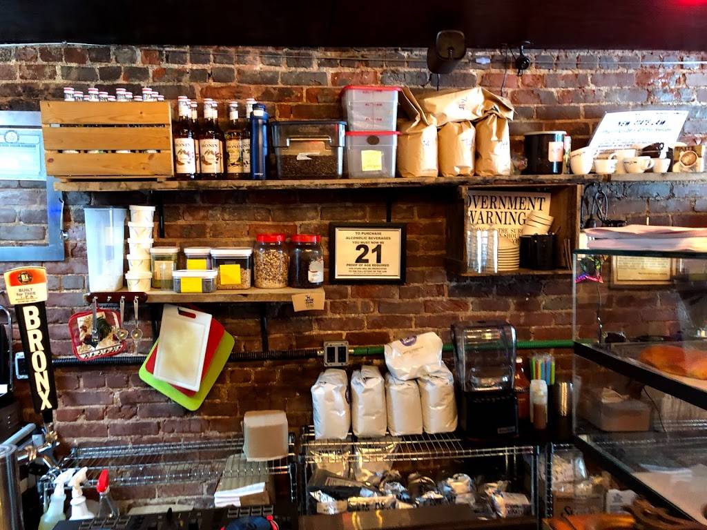Boogie Down Grind Café | cafe | 868 Hunts Point Ave, The Bronx, NY 10474, USA | 7189868548 OR +1 718-986-8548