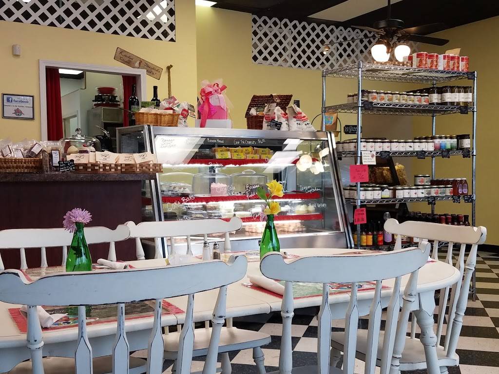 Someones in the Kitchen | restaurant | 109 Walton Ferry Rd, Hendersonville, TN 37075, USA | 6157573236 OR +1 615-757-3236