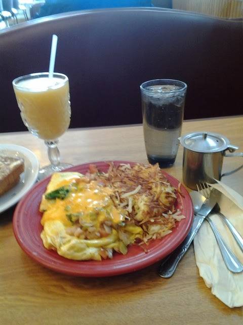 Egg House Cafe | cafe | 6418 Bass Lake Rd, Crystal, MN 55428, USA | 7635356202 OR +1 763-535-6202