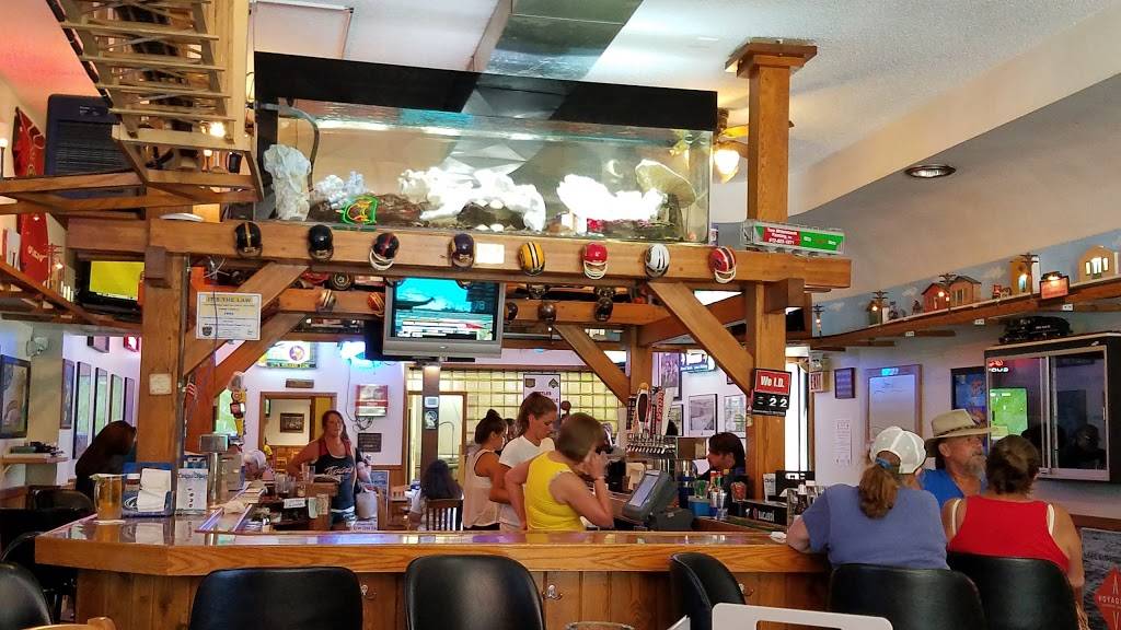 Sports Bar, Dave's Town Club