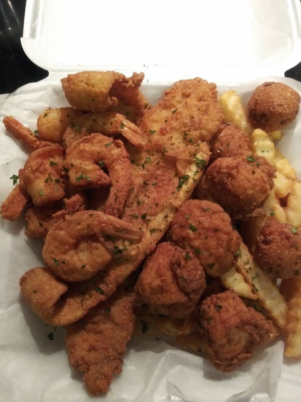 The Seafood Spot Restaurant 219 W Antrim Dr suite c, Greenville, SC
