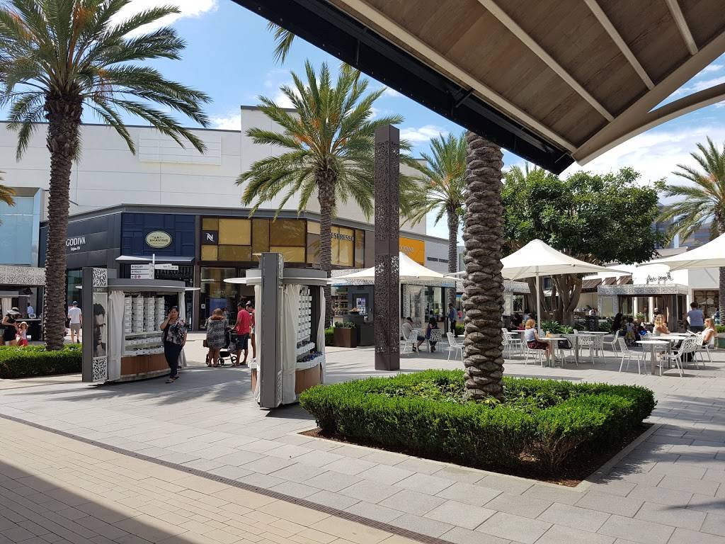WESTFIELD UNIVERSITY TOWN CENTER - 1670 Photos & 793 Reviews - 4545 La  Jolla Village Dr, San Diego, California - Shopping Centers - Phone Number -  Yelp