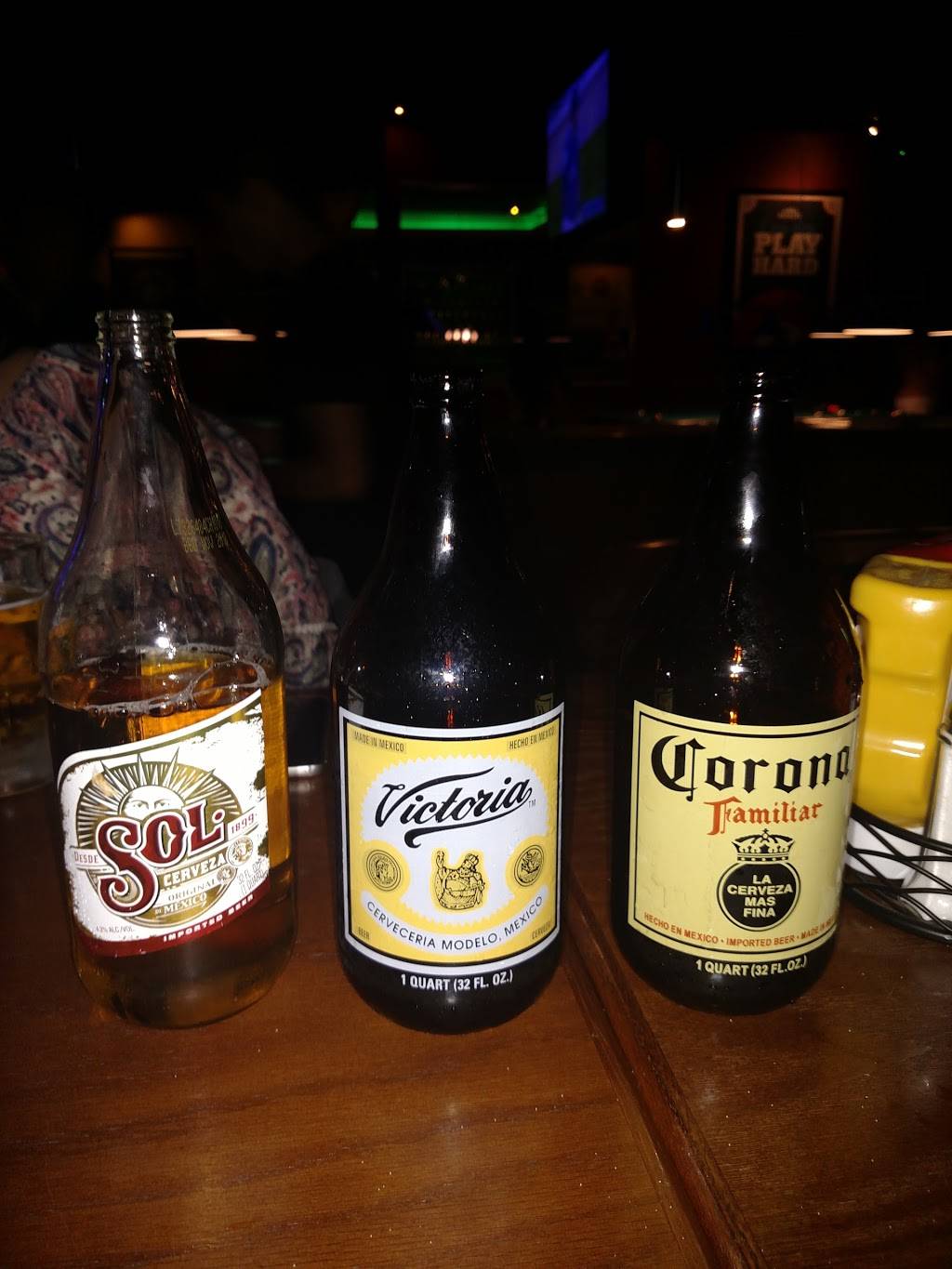 Pockets Billiards, Wings & Beer | restaurant | 13650 Eastlake Blvd, Horizon City, TX 79928, USA | 9153043320 OR +1 915-304-3320