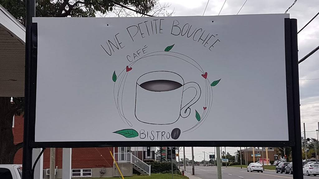 Une Petite Bouchée | restaurant | 839 Boulevard Thibeau, Trois-Rivières, QC G8T 7A8, Canada | 8198525651 OR +1 819-852-5651