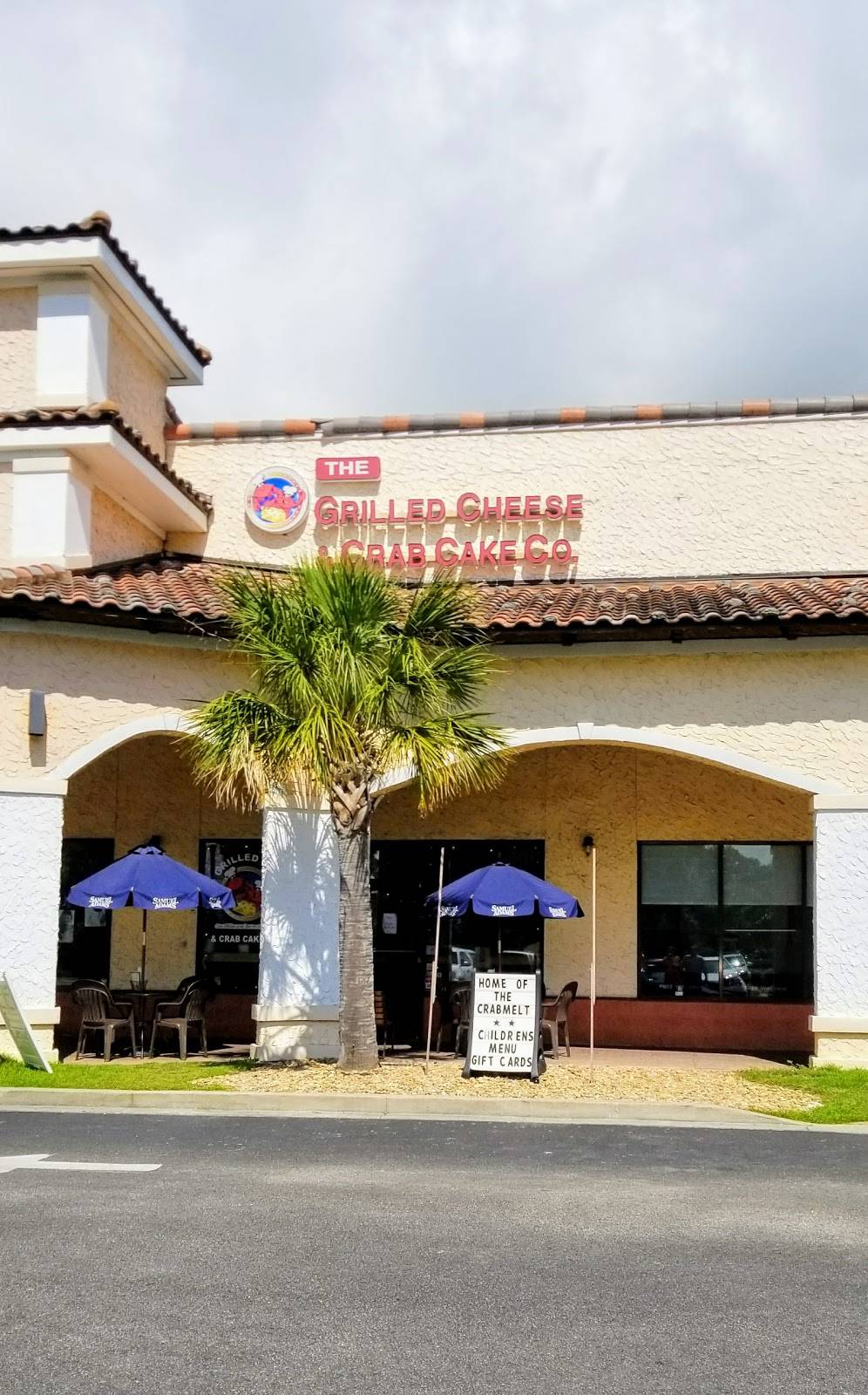 Grilled Cheese & Crab Cake | meal takeaway | 2520 US-17 BUS, Murrells Inlet, SC 29576, USA | 8439470855 OR +1 843-947-0855