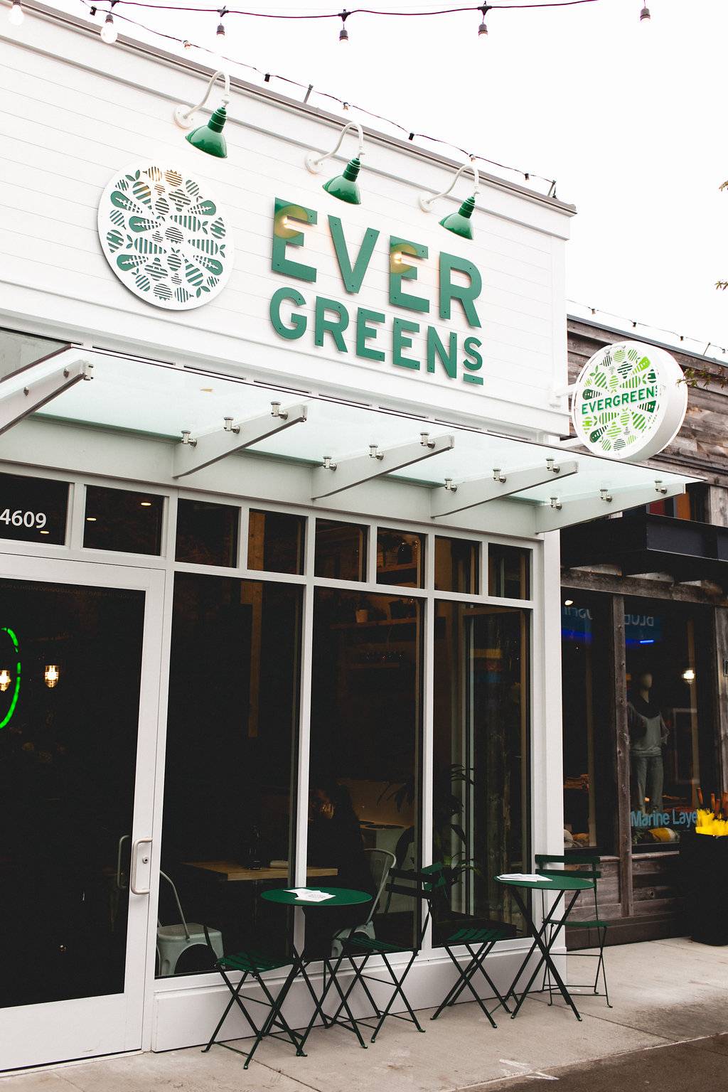 Evergreens Salad Temporarily Closed Restaurant 4609 NE University