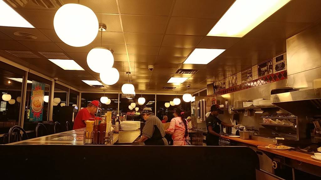 Waffle House | meal takeaway | 8303 N High St, Columbus, OH 43235, USA | 6144308956 OR +1 614-430-8956