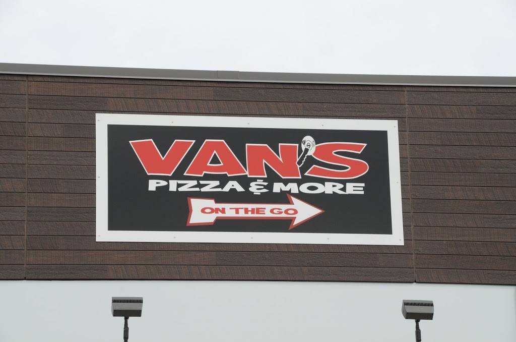Van’s Pizza & More | restaurant | 5023 Competition Dr, Bettendorf, IA 52722, USA | 5632321396 OR +1 563-232-1396