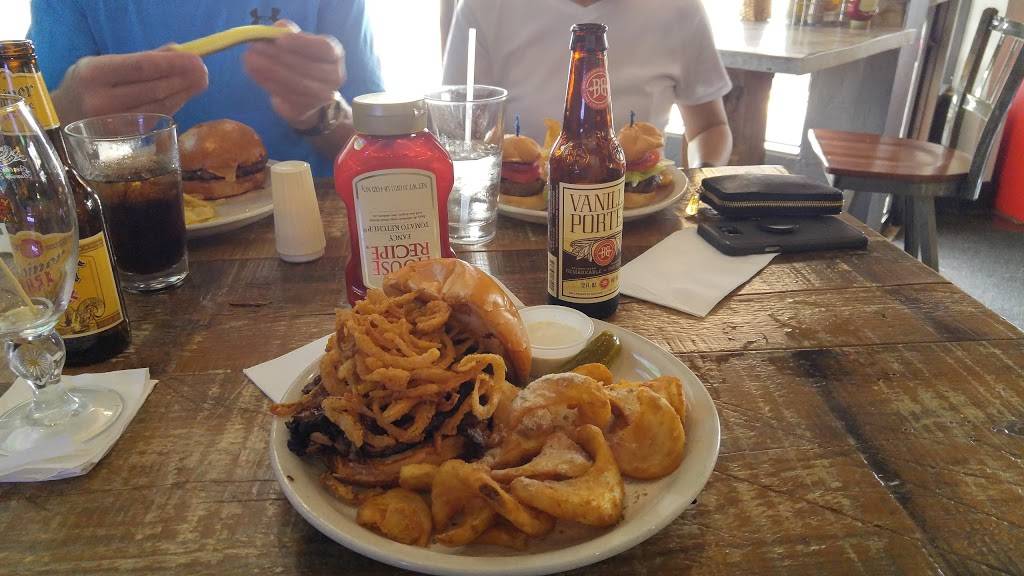 Rustix | restaurant | 2025, 105 W Main St, Eagle, WI 53119, USA | 2625943401 OR +1 262-594-3401