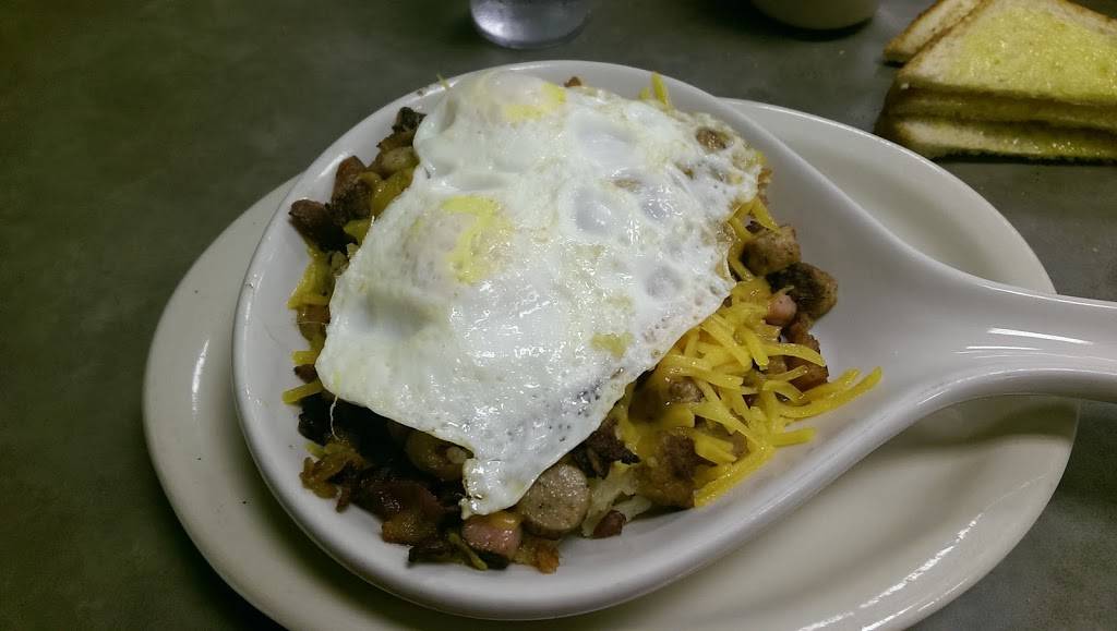 Karis Family Dining | restaurant | 2896 E Dupont Rd, Fort Wayne, IN 46825, USA | 2604160008 OR +1 260-416-0008
