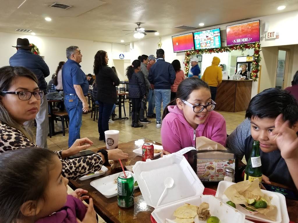 Carnitas La Yoca | restaurant | 3530 S 6th Ave, Tucson, AZ 85713, USA | 5209072662 OR +1 520-907-2662
