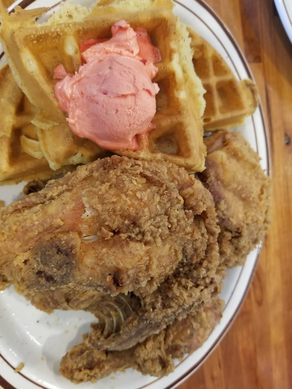 Loc's Chicken and Waffles Restaurant 11975 Apache Ave, Savannah, GA