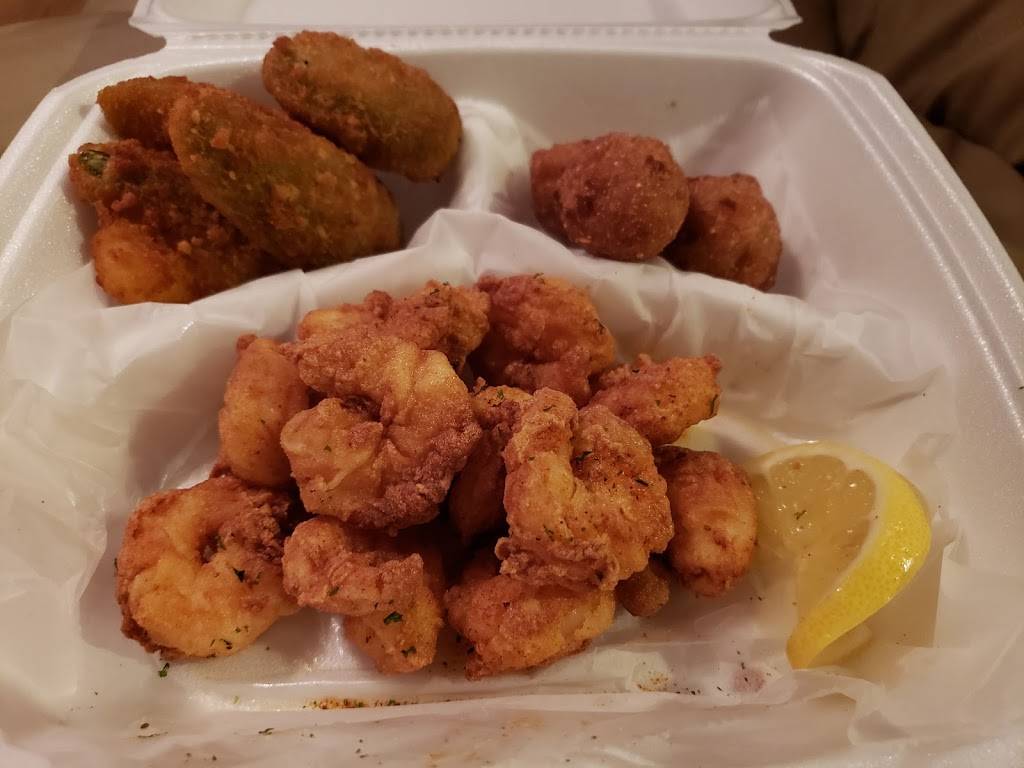 Rock-N-Rodeo | restaurant | 2119 Lejeune Blvd, Jacksonville, NC 28546, USA | 9103530000 OR +1 910-353-0000