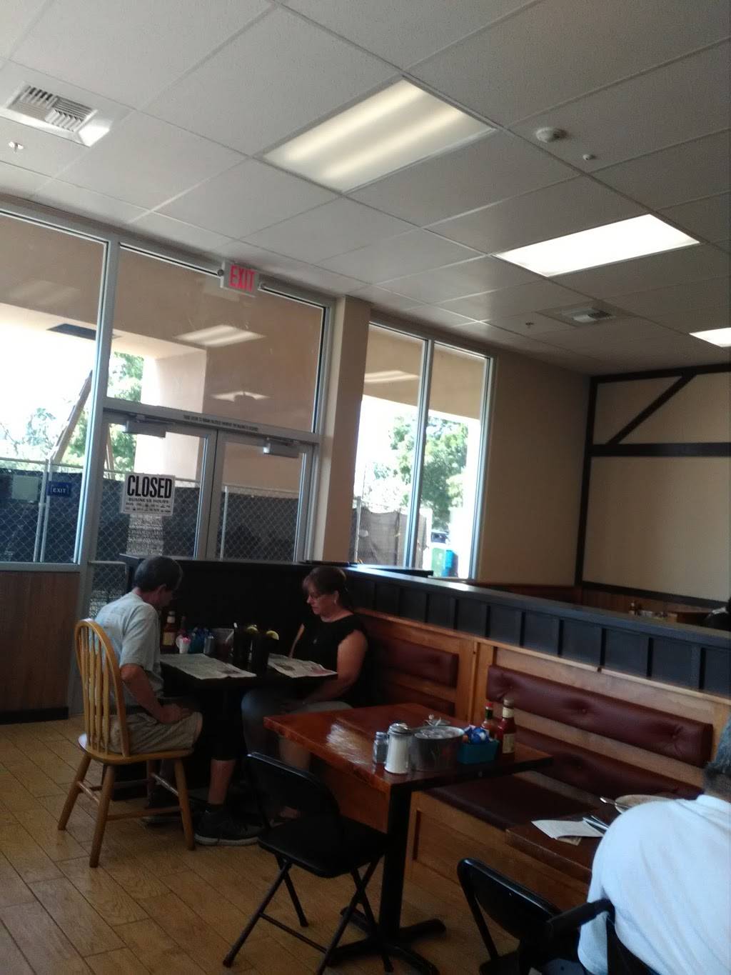 Bj S Kountry Kitchen Restaurant 4065 E Ashlan Ave Fresno Ca Usa