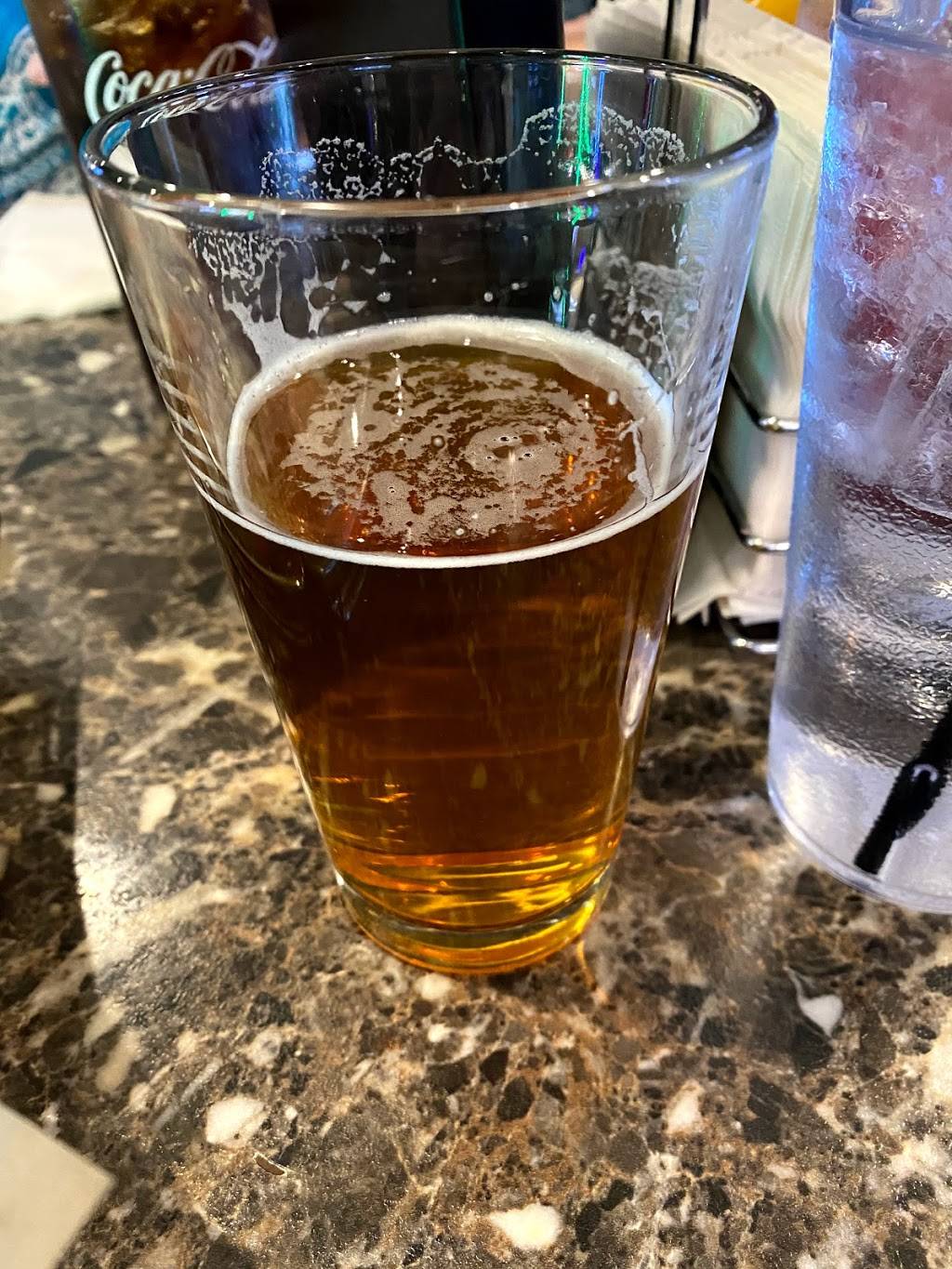 Muddy Cow - Hutchinson | restaurant | 35 3rd Ave SE, Hutchinson, MN 55350, USA | 3204558034 OR +1 320-455-8034