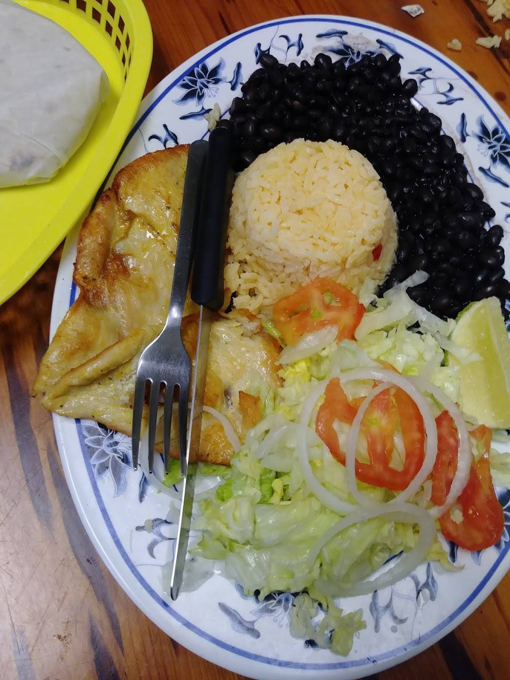 JIREH #2 restaurante GUATEMALTECO | restaurant | 5805 Buford Hwy NE, Doraville, GA 30340, USA | 4044028796 OR +1 404-402-8796