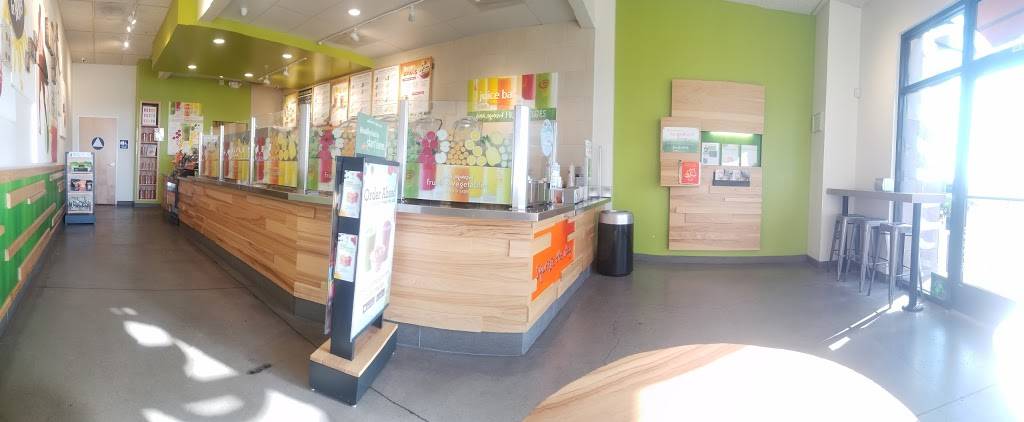 Jamba Juice | restaurant | 6733 N Riverside Dr Ste. 110, Fresno, CA 93722, USA | 5592765075 OR +1 559-276-5075