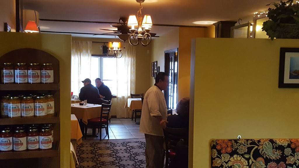 Franks Italian Restaurant | restaurant | 2633 NY-26, Maine, NY 13802, USA | 6073235445 OR +1 607-323-5445