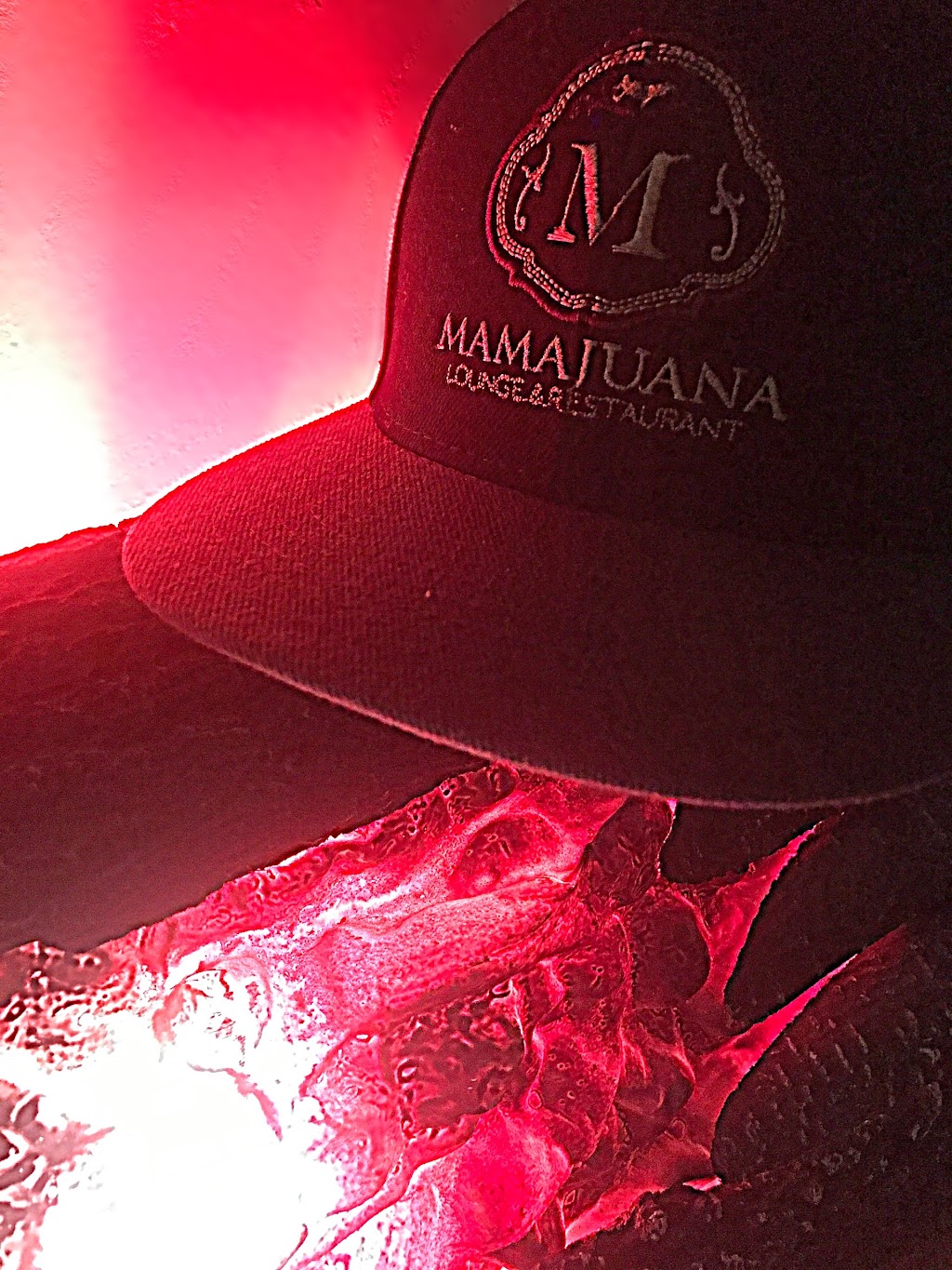 Mamajuana Lounge & Restaurant | night club | 39 N 9th St, Lebanon, PA 17046, USA | 7176757390 OR +1 717-675-7390