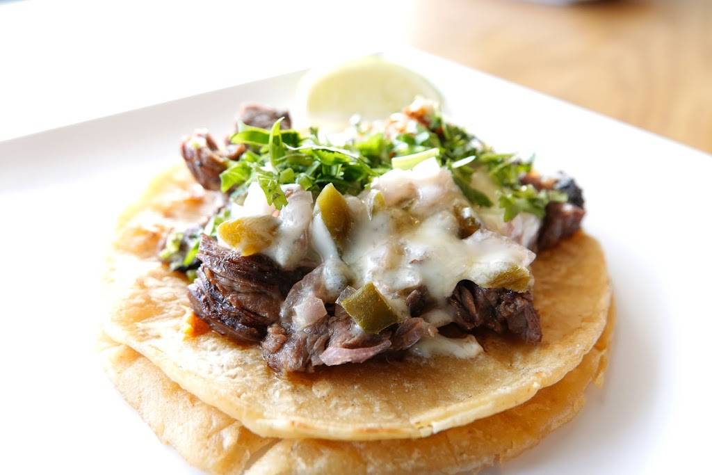 Taco Madre | restaurant | 113 W State St, Geneva, IL 60134, USA | 6302321600 OR +1 630-232-1600