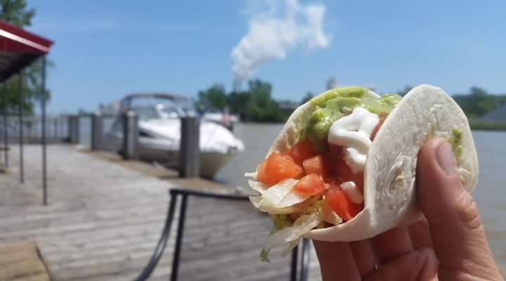 Harbor House Bar & Grill | restaurant | 132 Main St, Huron, OH 44839, USA | 4196166088 OR +1 419-616-6088