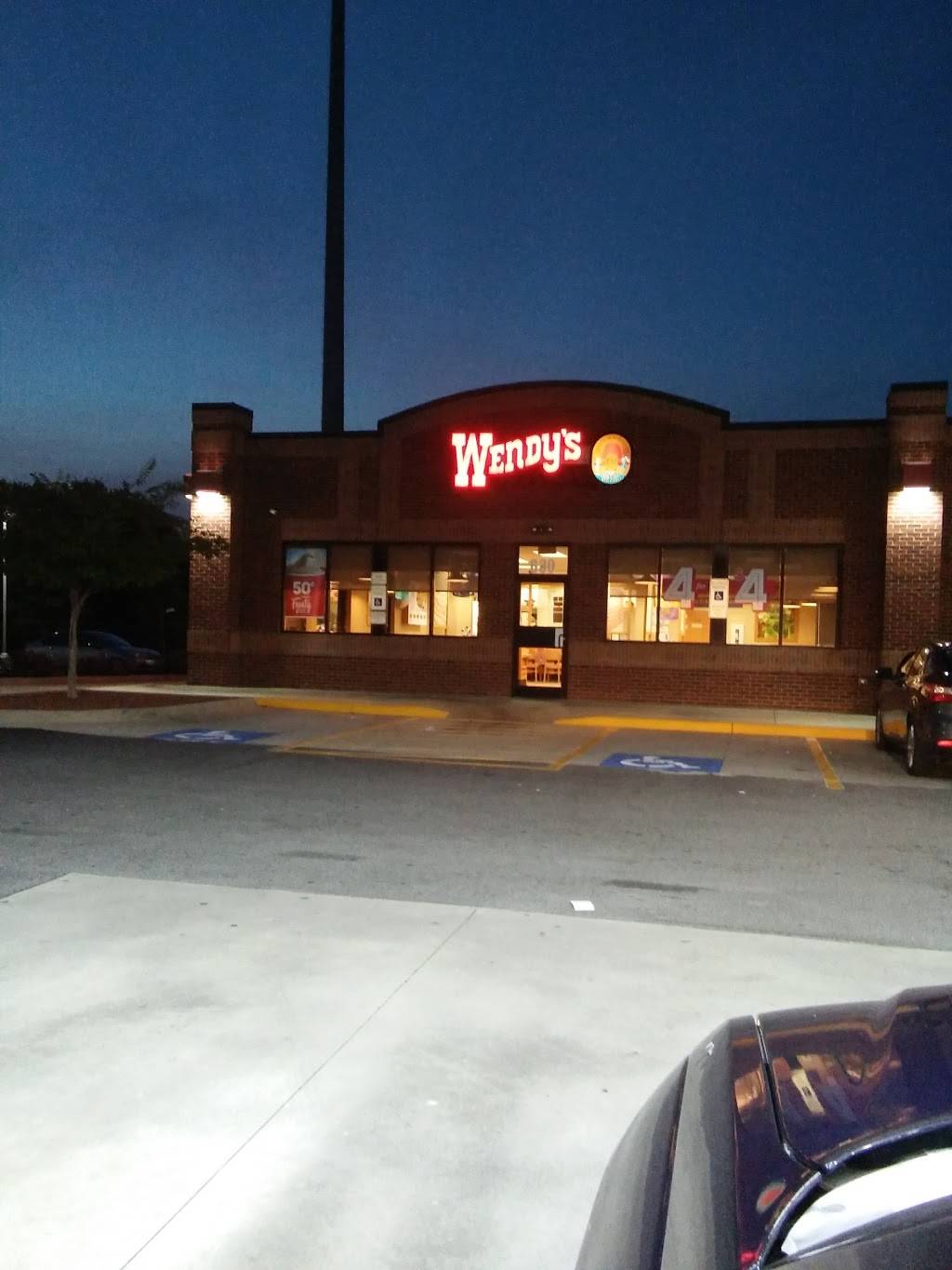 Wendys | restaurant | 630 E Fire Tower Rd, Winterville, NC 28590, USA | 2523219228 OR +1 252-321-9228