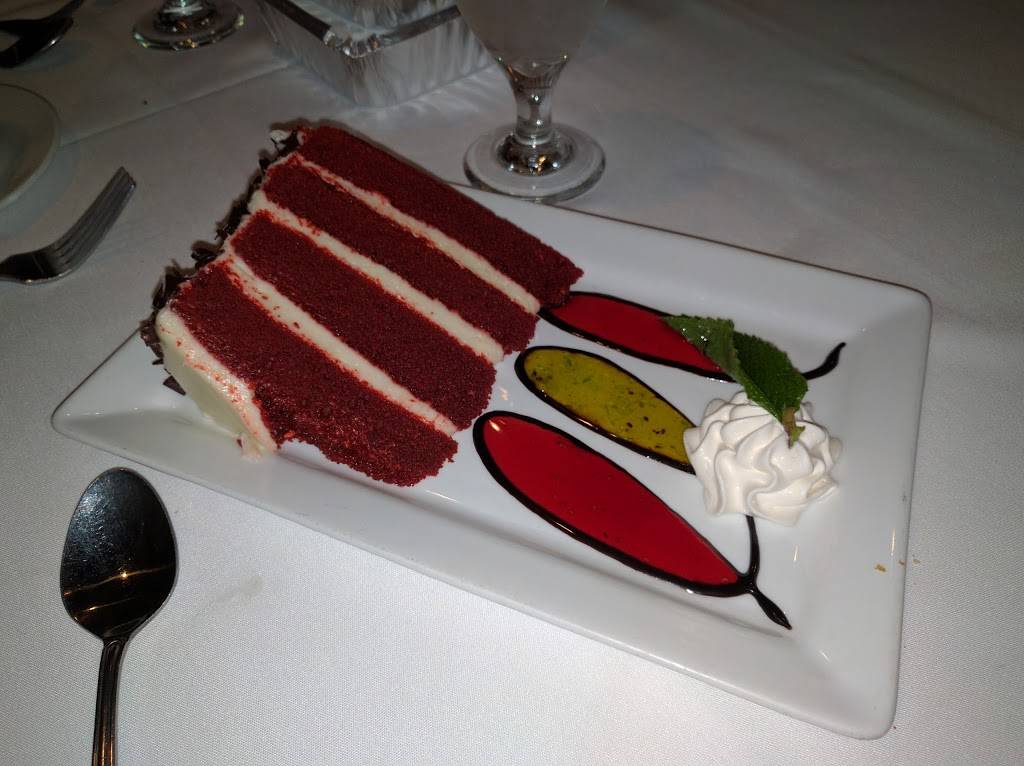 Charlie Gittos On the Hill | restaurant | 5226 Shaw Ave, St. Louis, MO 63110, USA | 3147728898 OR +1 314-772-8898