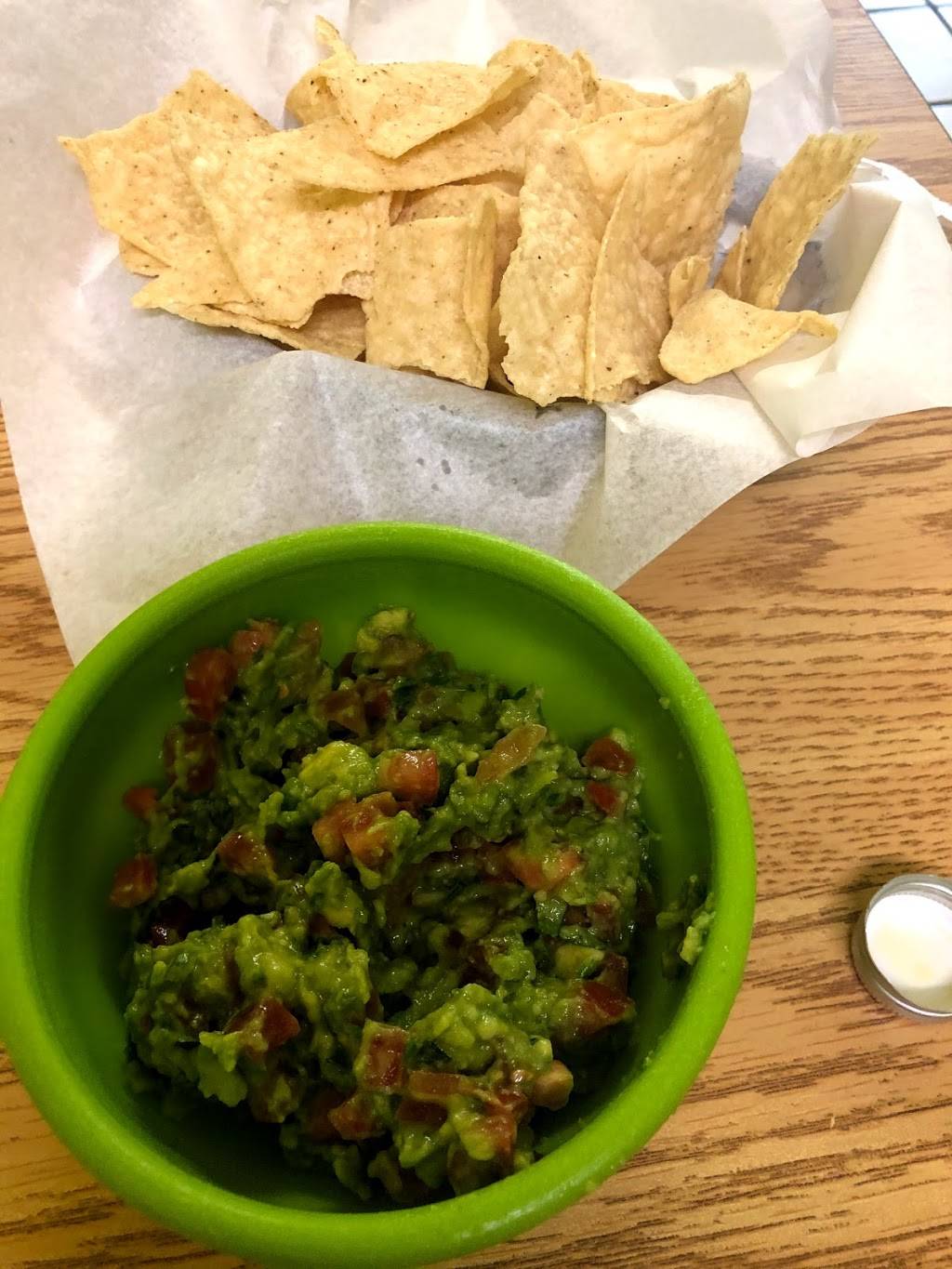 Taqueria Los Gordos | restaurant | 3609 Chicot St, Pascagoula, MS 39581, USA | 2286273532 OR +1 228-627-3532