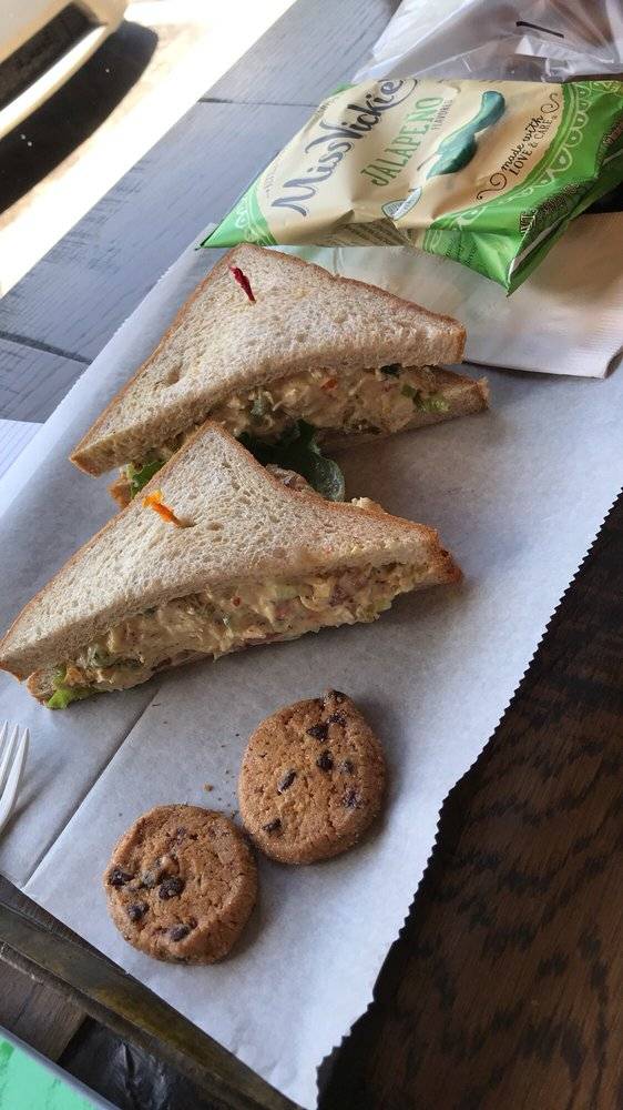White Windmill Bakery and Cafe | bakery | 5881 Buford Hwy NE, Doraville, GA 30340, USA | 7702340914 OR +1 770-234-0914