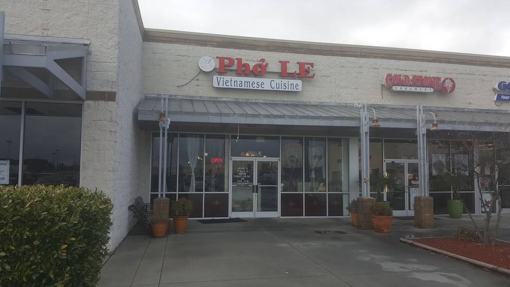 Pho Le | restaurant | 1250 Western Blvd, Jacksonville, NC 28546, USA | 9102384441 OR +1 910-238-4441