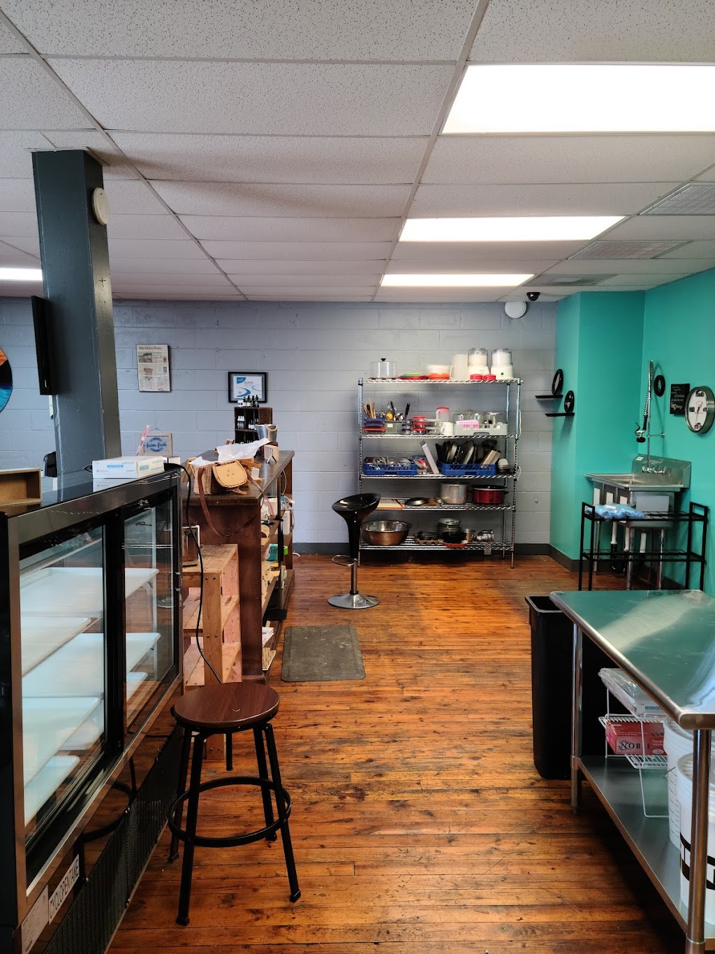 Pumpkin and Buggs Bake Shop II | bakery | 5318 Halifax Rd, Halifax, VA 24558, USA | 8137279049 OR +1 813-727-9049
