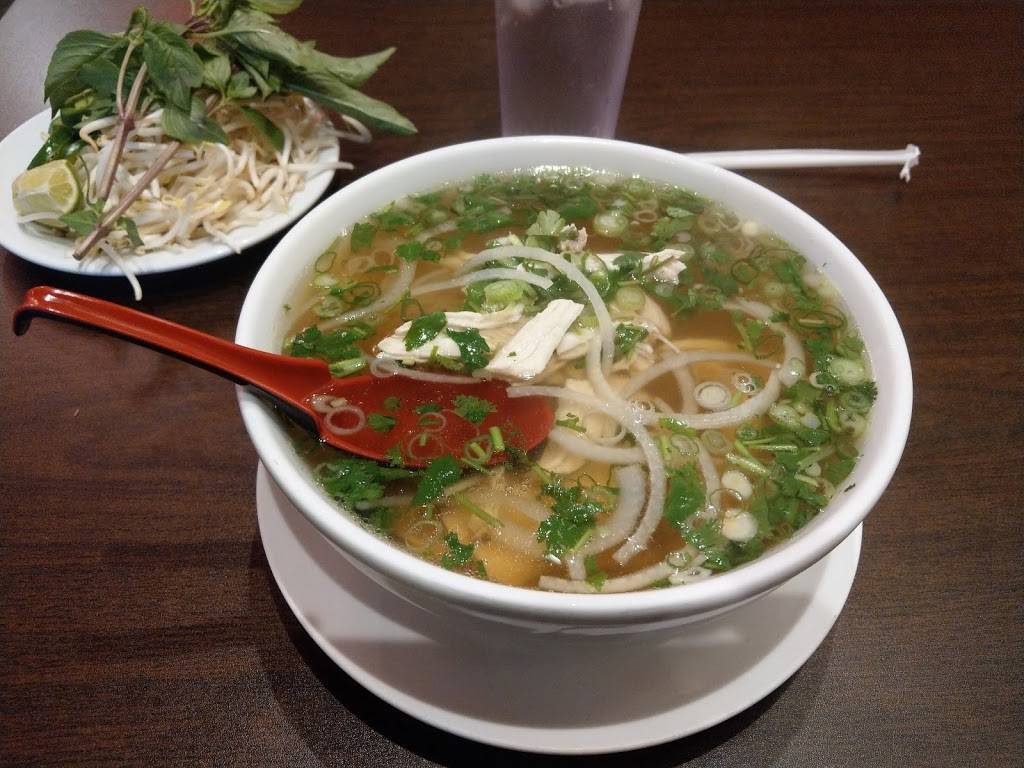 Pho Bulous - Restaurant | 4167, 3409 S Broadway #700, Edmond, OK 73013, USA