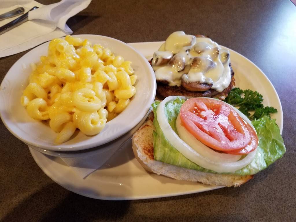 Sahms Bar & Grill | restaurant | 7870 E 96th St, Fishers, IN 46037, USA | 3178413014 OR +1 317-841-3014