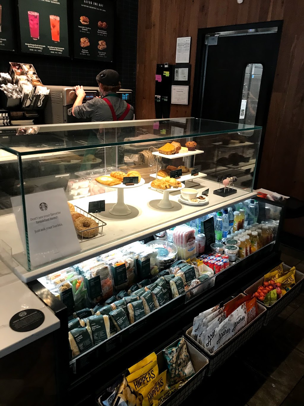 Starbucks | cafe | 25 E Broughton St, Savannah, GA 31401, USA | 9127550878 OR +1 912-755-0878