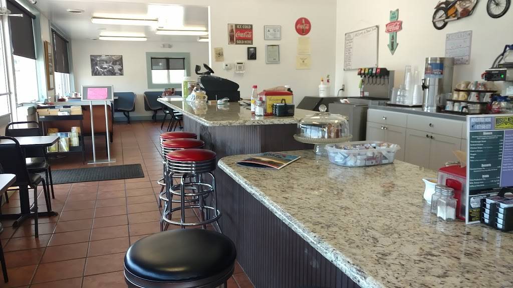 Drews Diner | restaurant | 2489 Harmony Grove Rd, Nebo, NC 28761, USA | 8285276117 OR +1 828-527-6117