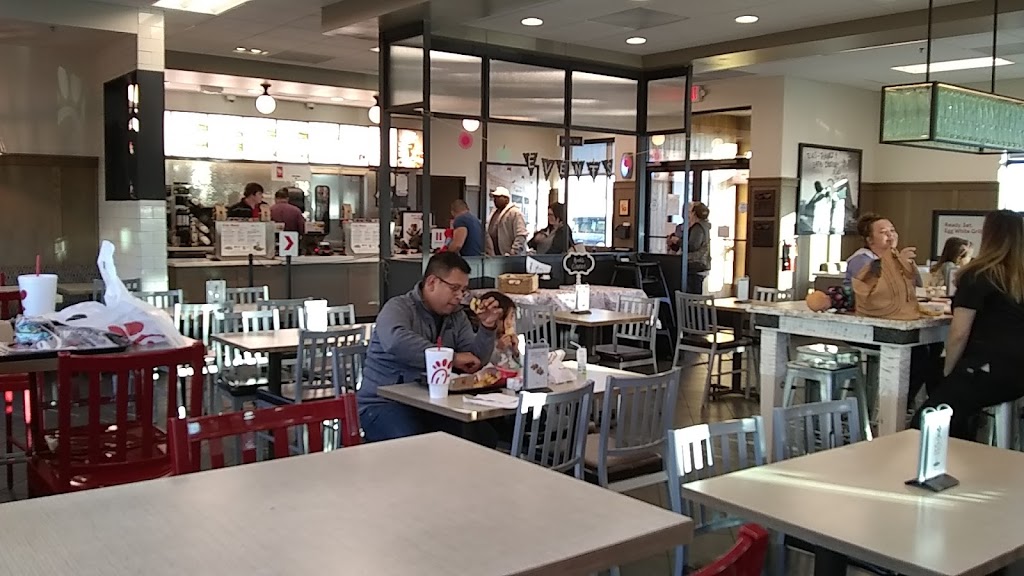 Chick-fil-A | restaurant | 8225 University Ave, Lubbock, TX 79423, USA | 8067483997 OR +1 806-748-3997
