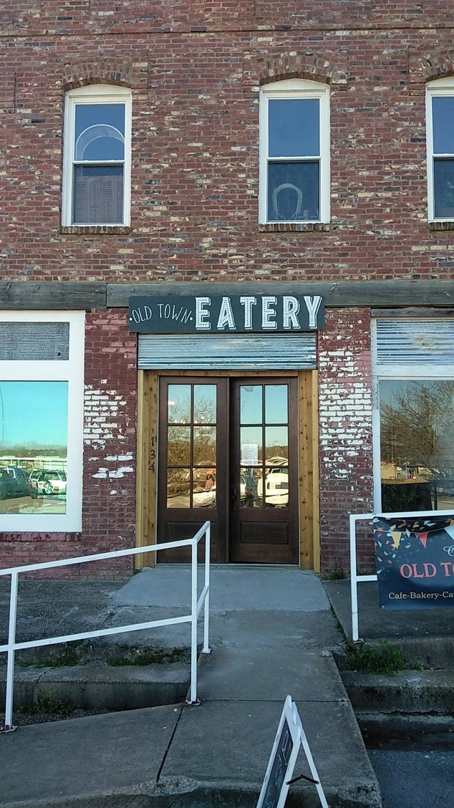 Old Time Eatery | restaurant | 134 Main St, Jemison, AL 35085, USA | 2052290140 OR +1 205-229-0140