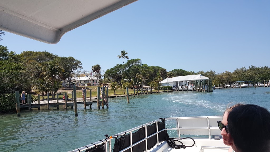 Cabbage Key Inn and Restaurant 200, Pineland, FL 33945, USA