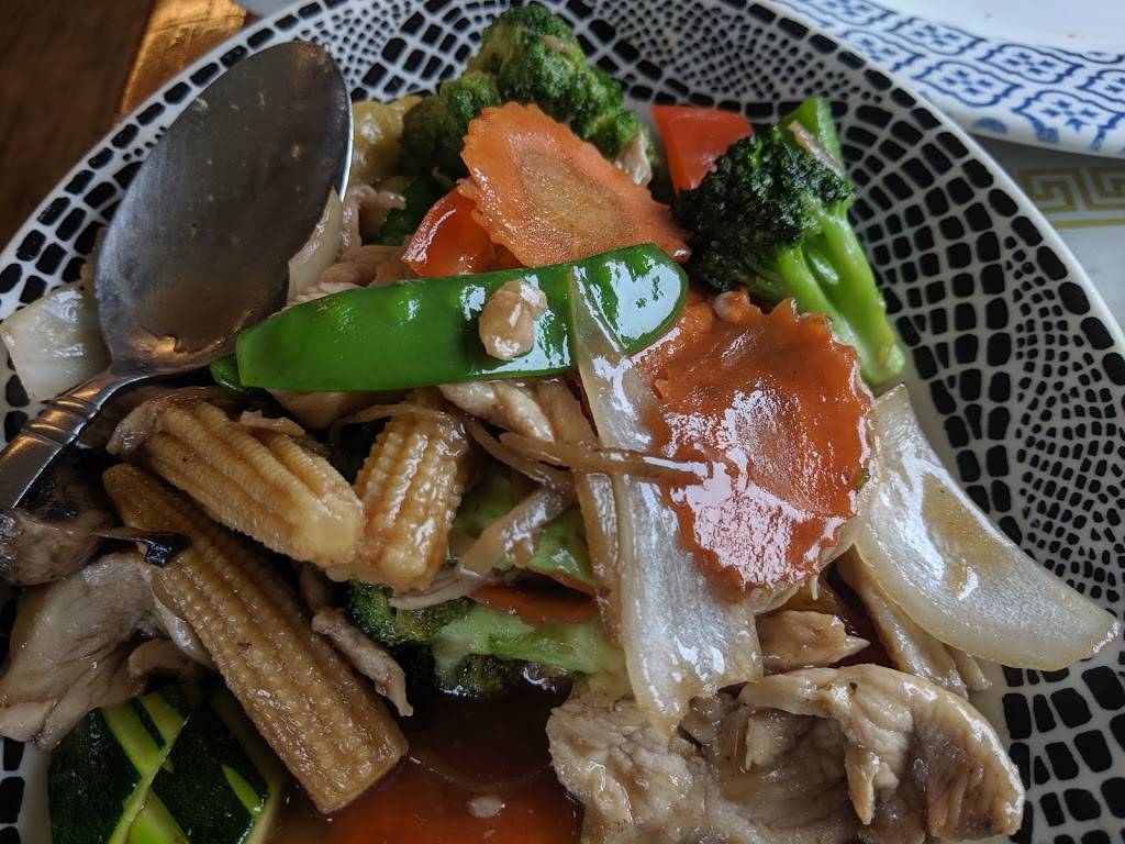 Krua Thai Restaurant 100 Main St Buzzards Bay MA 02532 USA   50e6a08f67a1014d01755bfdd0911fea  United States Massachusetts Barnstable County Bourne Krua Thai 508 759 9662htm 