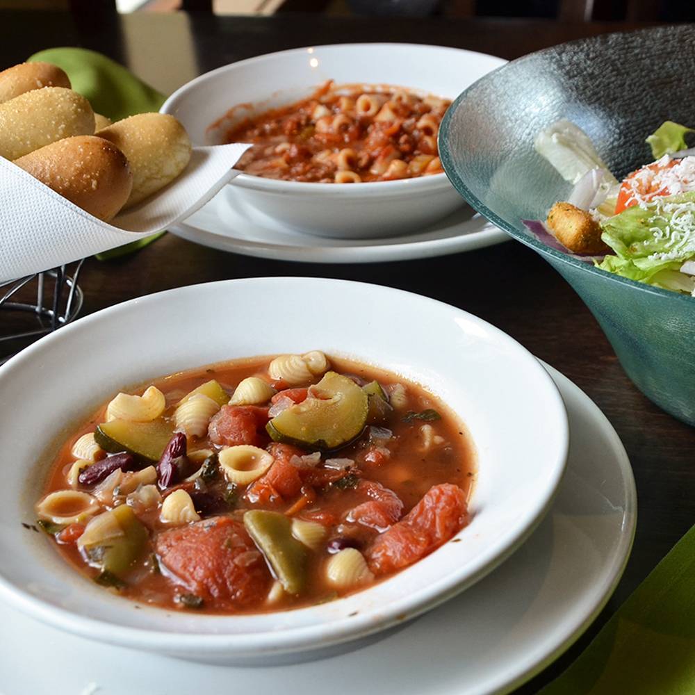 Olive Garden Italian Restaurant | meal takeaway | 1401 S Interstate 35, Georgetown, TX 78626, USA | 5126884235 OR +1 512-688-4235