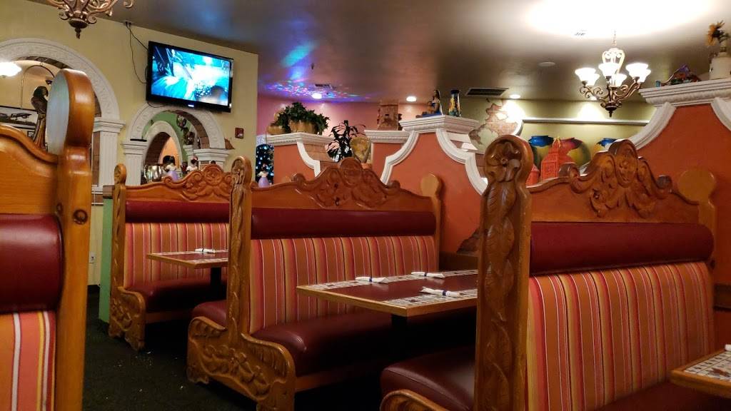 La Hacienda Mexican Restaurant | 620 SE Everett Mall Way #200, Everett ...