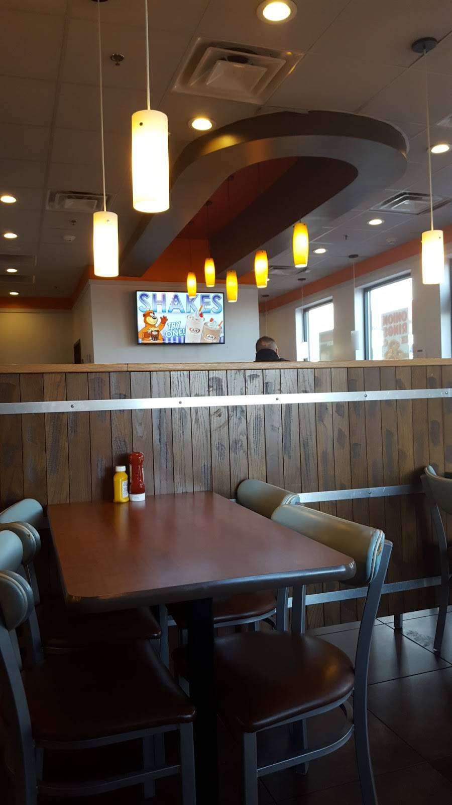 A&W Restaurant 177 Union Turnpike, Hudson, NY 12534, USA