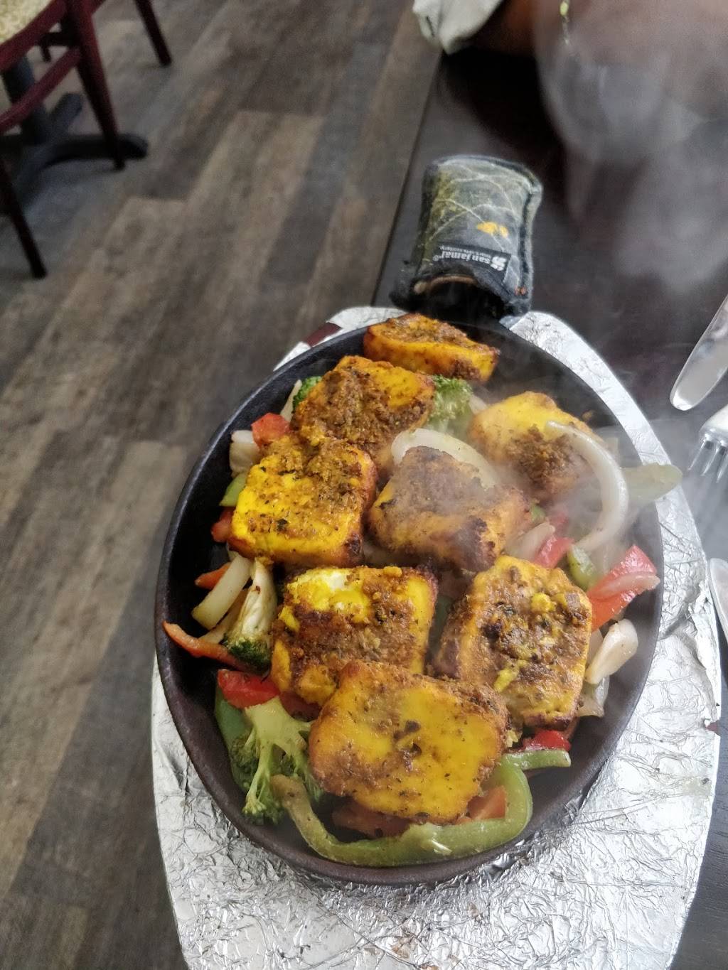 Tulsi Indian Cuisine | restaurant | 3131 W Cary St, Richmond, VA 23221, USA | 8043533300 OR +1 804-353-3300