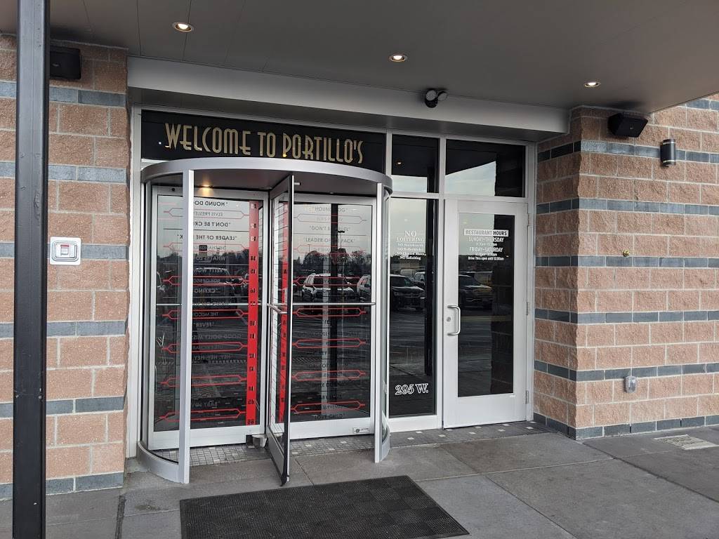 Portillos Hot Dogs | meal takeaway | 295 W Coliseum Blvd, Fort Wayne, IN 46805, USA | 2607049770 OR +1 260-704-9770