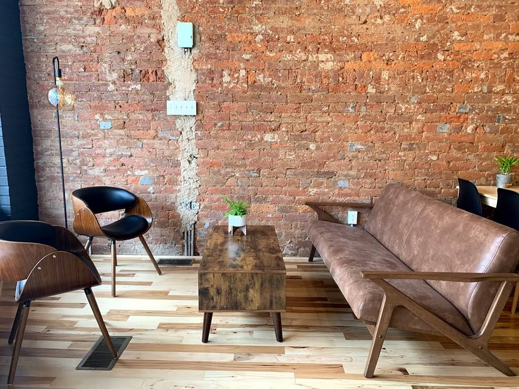 the green room | restaurant | 130 W Beverley St, Staunton, VA 24401, USA | 5407120293 OR +1 540-712-0293