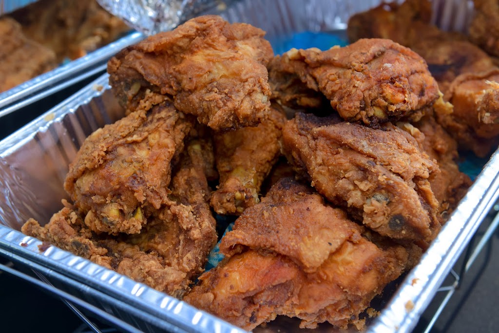 Fish N Tingz Bar & Grill | restaurant | 384 Middle Turnpike W, Manchester, CT 06040, USA | 8607304440 OR +1 860-730-4440