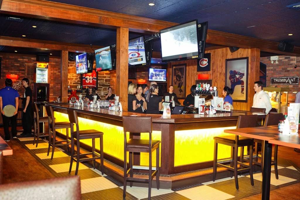 La Cage Brasserie sportive Restaurant 340 QC117, MontTremblant